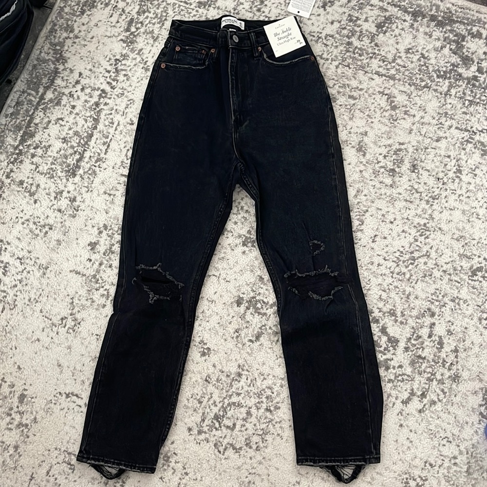 Abercrombie The Ankle Straight Ultra High Rise Jean